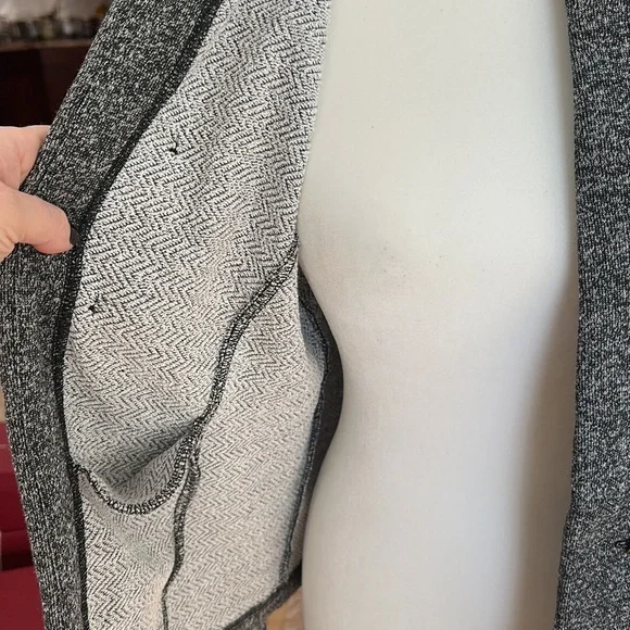 Tommy Hilfiger Size L open lightweight military style jacket in heathered gray